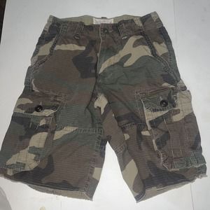 American Eagle Camo Cargo Shorts Tag 26 Measure 28 Classic Length Distressed